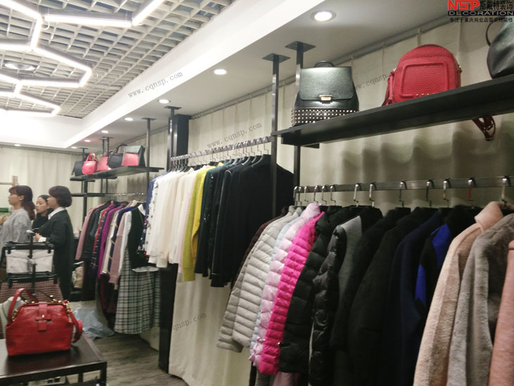  重慶三峽廣場(chǎng)八衣后服裝店設(shè)計(jì)案例效果圖報(bào)價(jià)預(yù)算-現(xiàn)代而獨(dú)特的審美